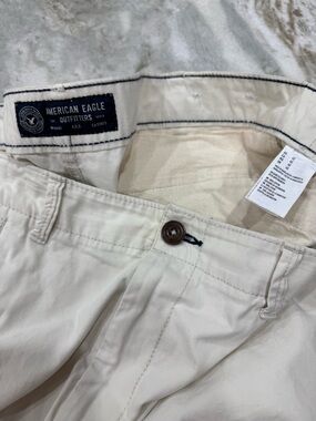American Eagle Outfitters Cream Chino Shorts